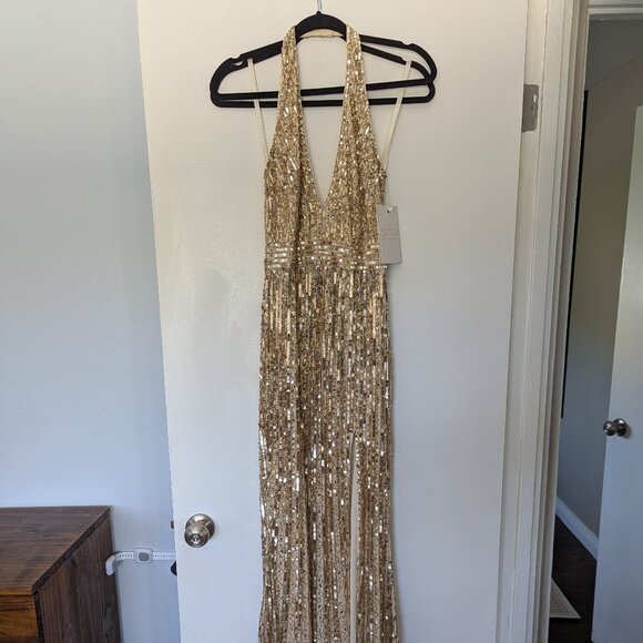 Mac Duggal Dresses & Skirts - Mac Duggal Embellished Sequined Halter Strap Trumpet Gown Gold Nude Size 2 NWT